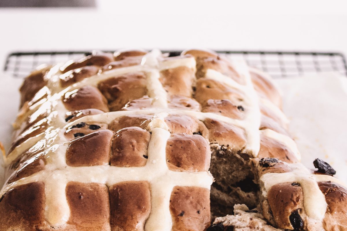 white chocolate and blueberry hot cross bun recipe easy hot cross bun recipe made with spelt flour bread mix